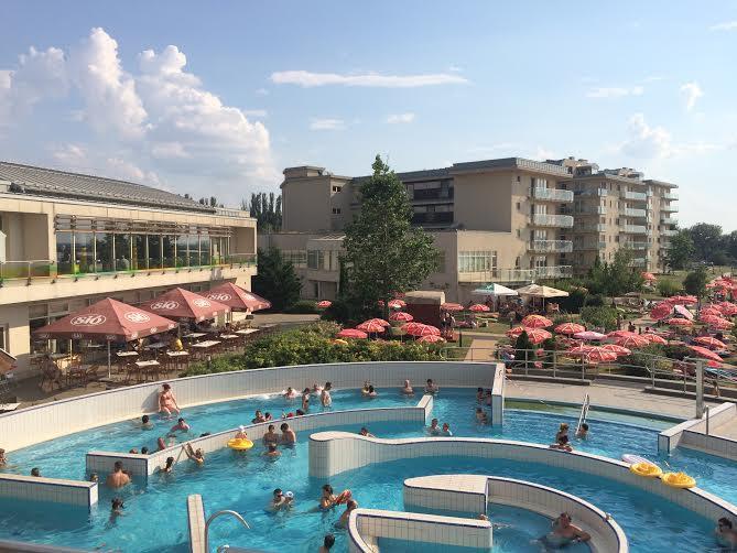Vizparti Wellness Apartman Velence Apartment Bagian luar foto